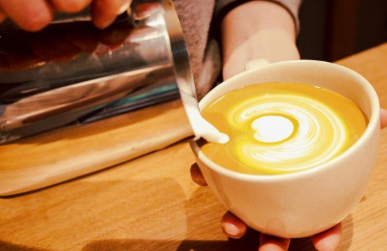 White Glass Coffee 福岡店 バリスタ募集 アルバイト パン職人 パティシエの仕事 求人 情報サイト Bakejob ベイクジョブ